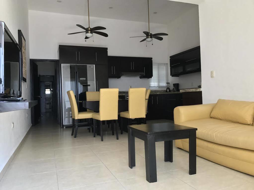 Casa Fausta Apartment Плая дел Кармен Екстериор снимка